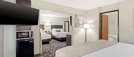 Suite, Multiple Beds, Non Smoking, Jetted Tub | Individually decorated, individually furnished, desk, laptop workspace