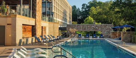 Outdoor pool, open 7 AM to 9 PM, pool umbrellas, sun loungers