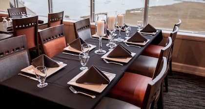 Holiday Inn Charleston Riverview by IHG