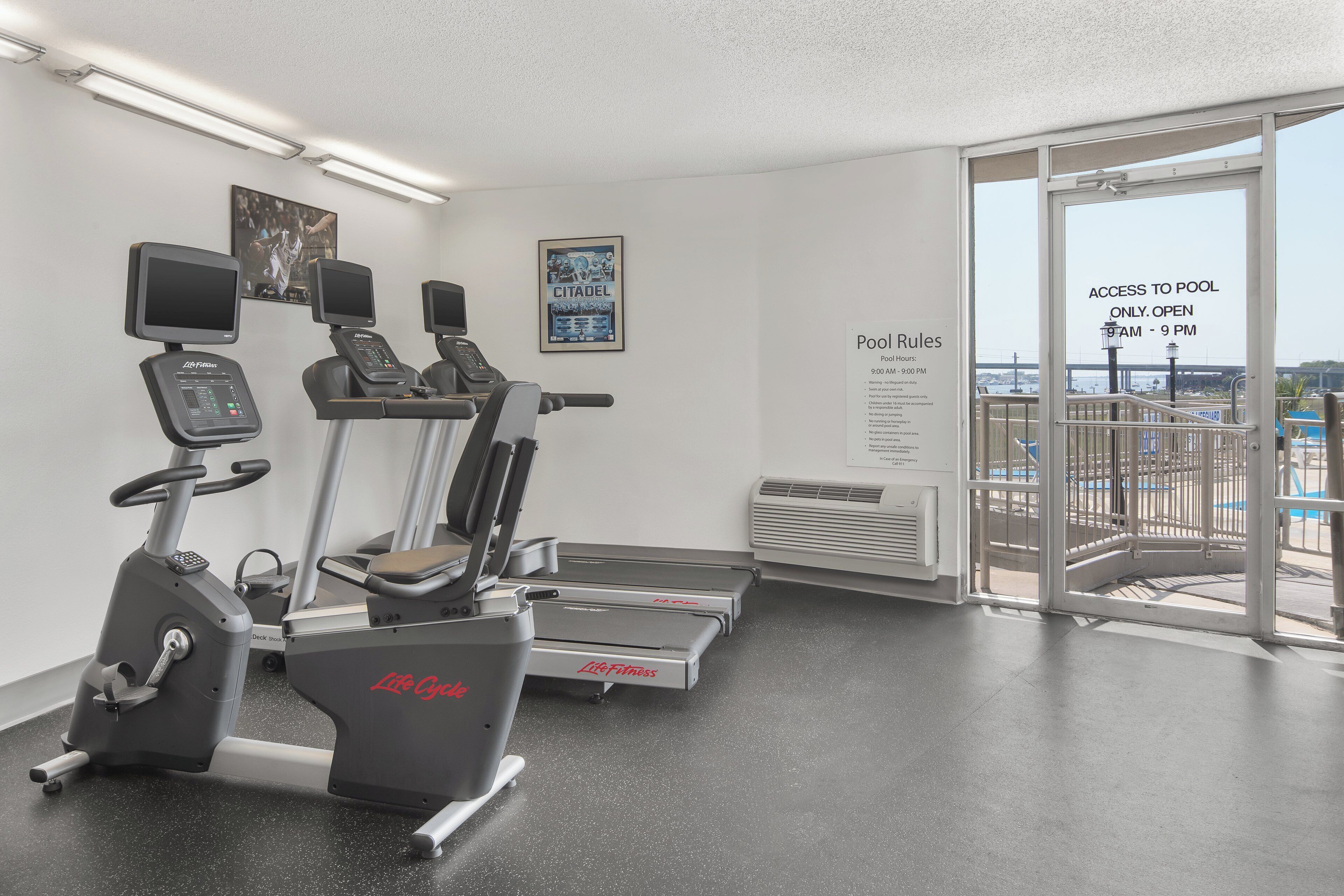 Foto - Holiday Inn Charleston Riverview by IHG