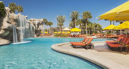 The Villas of Grand Cypress