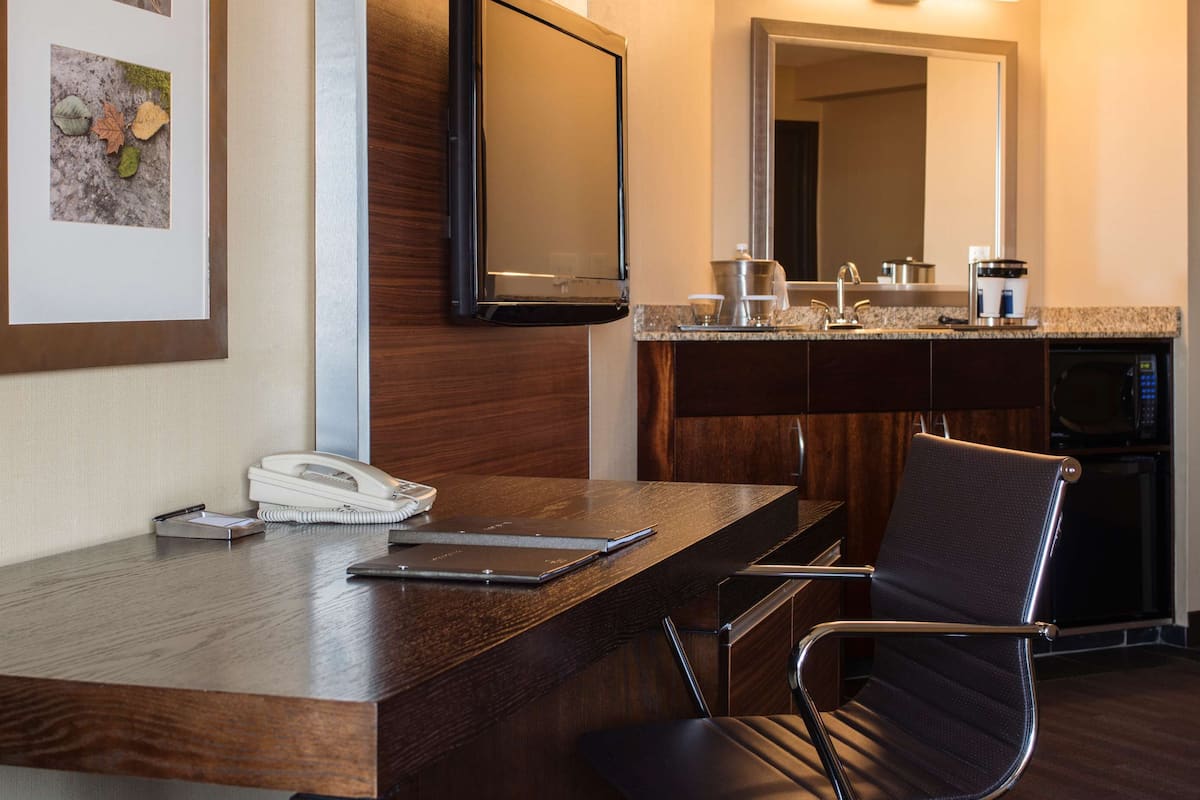 1 king bed 1 bedroom suite - sofa bed | down duvets, pillow-top beds, in-room safe, desk