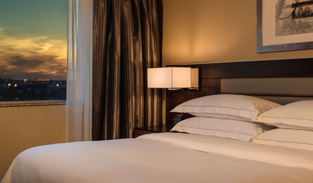 Hilton Winnipeg Airport Suites - Image 26