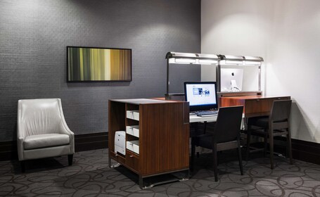 Hilton Winnipeg Airport Suites - Image 36