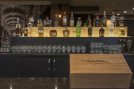 Hilton Winnipeg Airport Suites - Image 21