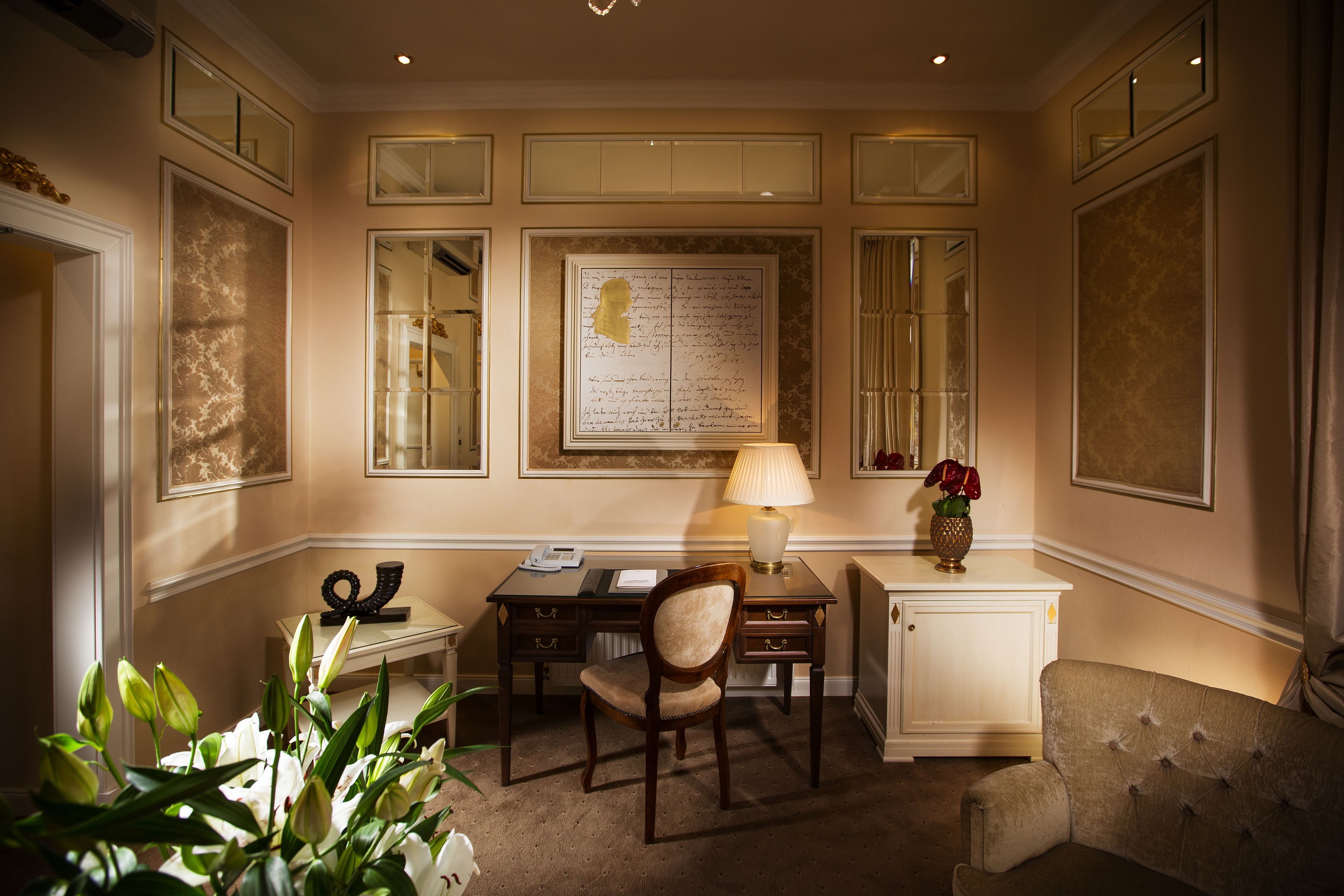 senior suite | in-room dining