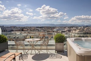 Junior Suite (Rooftop)