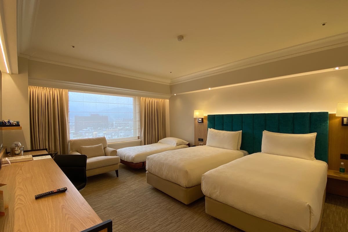 Premier Deluxe Triple Room | In-room safe, desk, blackout curtains, soundproofing
