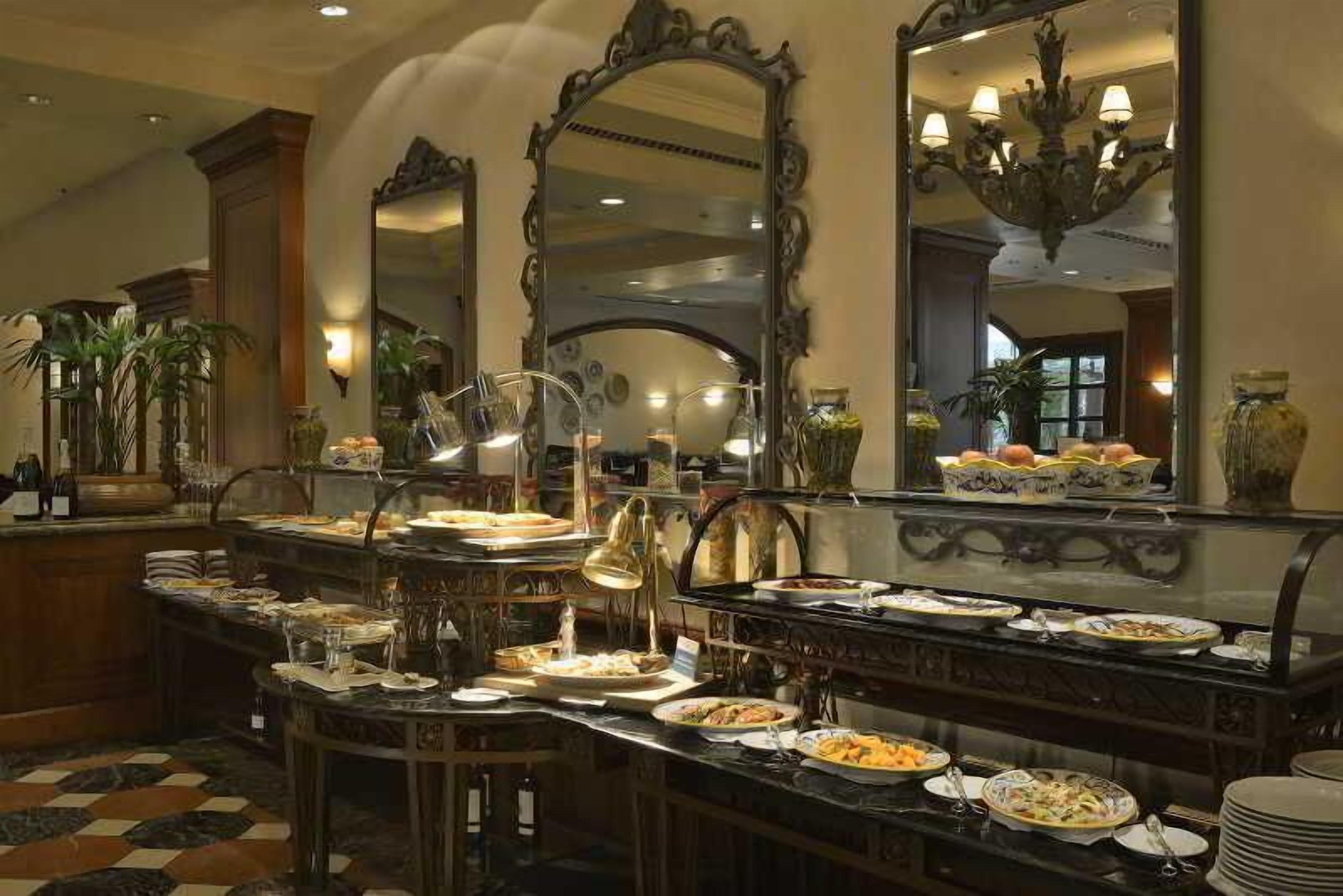 5 restaurants, breakfast, lunch, dinner served; chinese cuisine