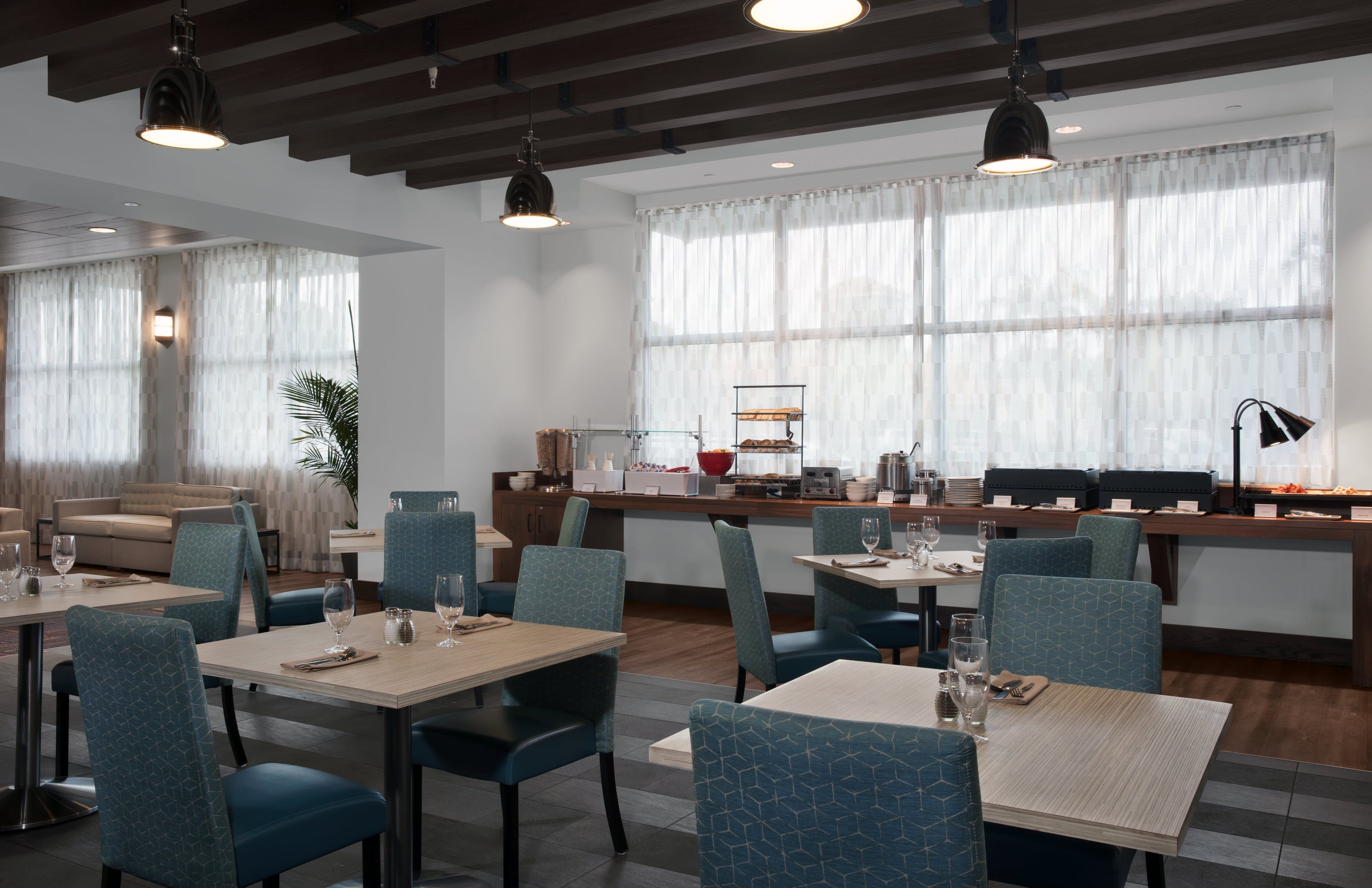 Photo - Four Points by Sheraton Fort Lauderdale Airport/Cruise Port