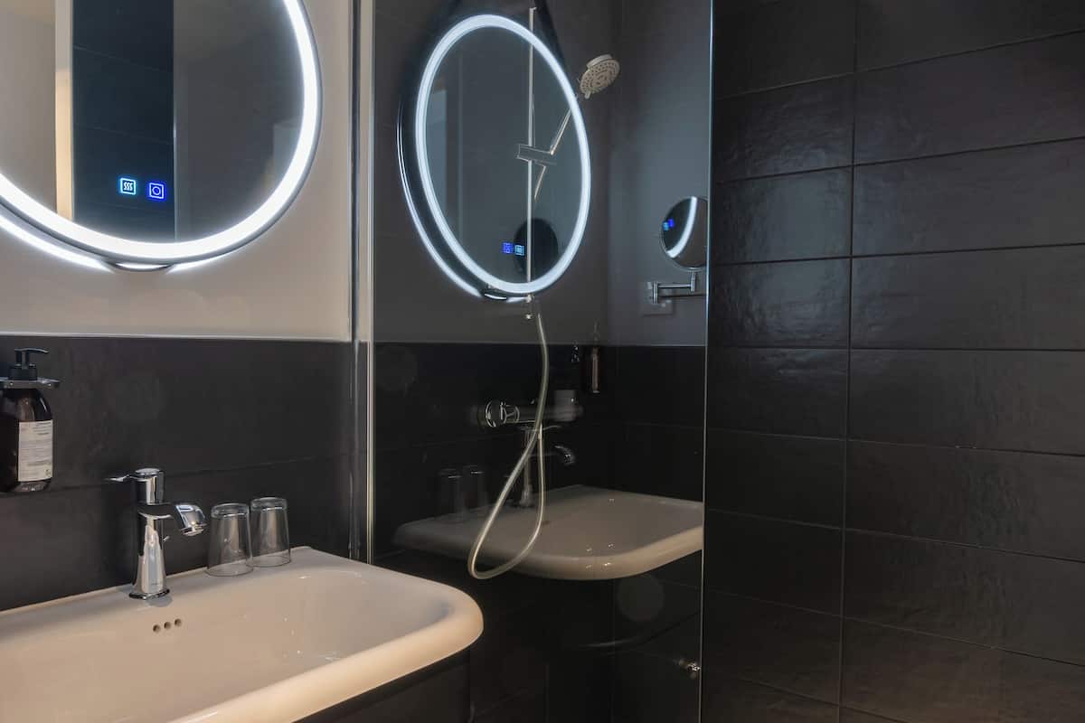 comfort double or twin room, 1 bedroom, non smoking, balcony | bathroom | eco-friendly toiletries, hair dryer, towels, soap