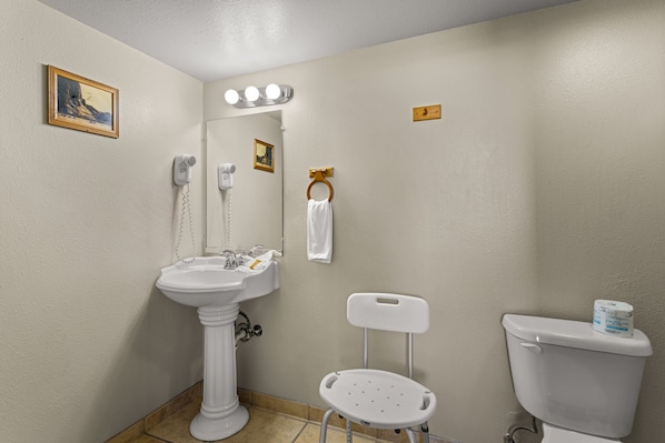 Ensemble douche/baignoire, douche hydromassante