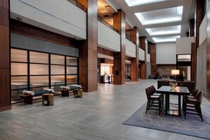 Lobby - Winston-Salem Marriott (Winston-Salem)