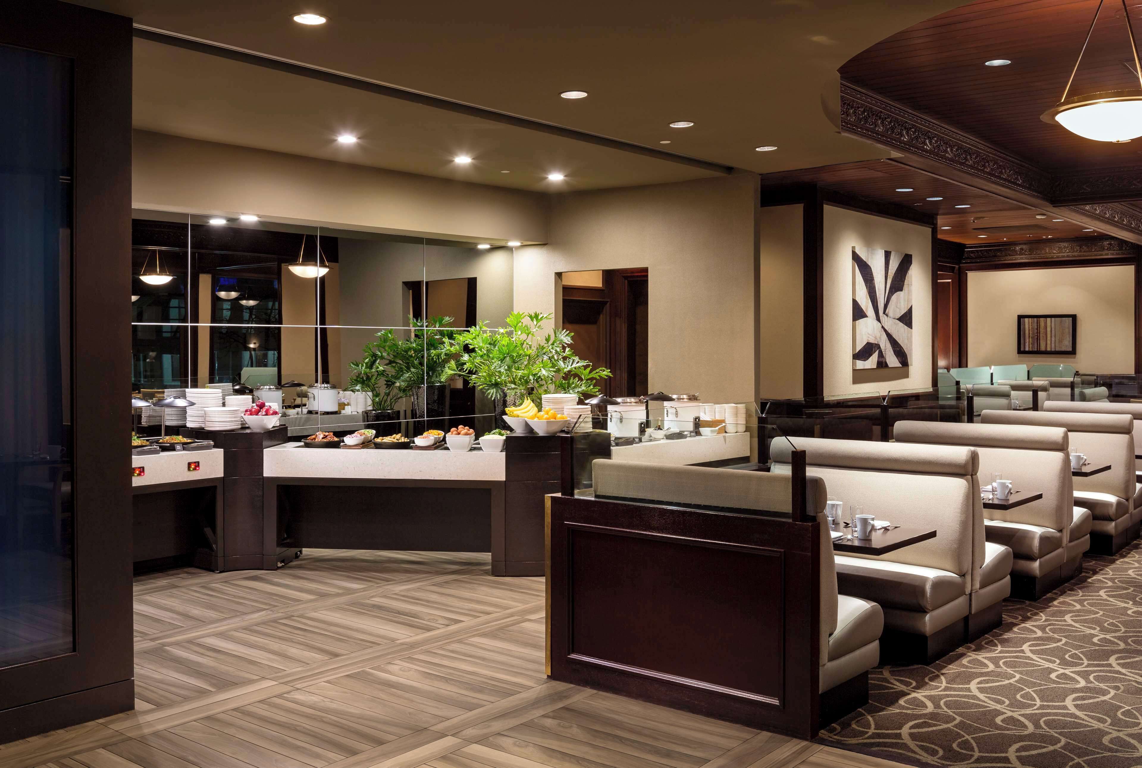 Daily cooked-to-order breakfast for a fee