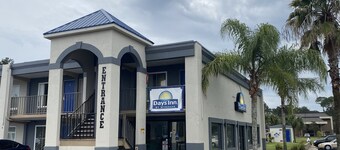 Days Inn by Wyndham Brunswick/St. Simons Area