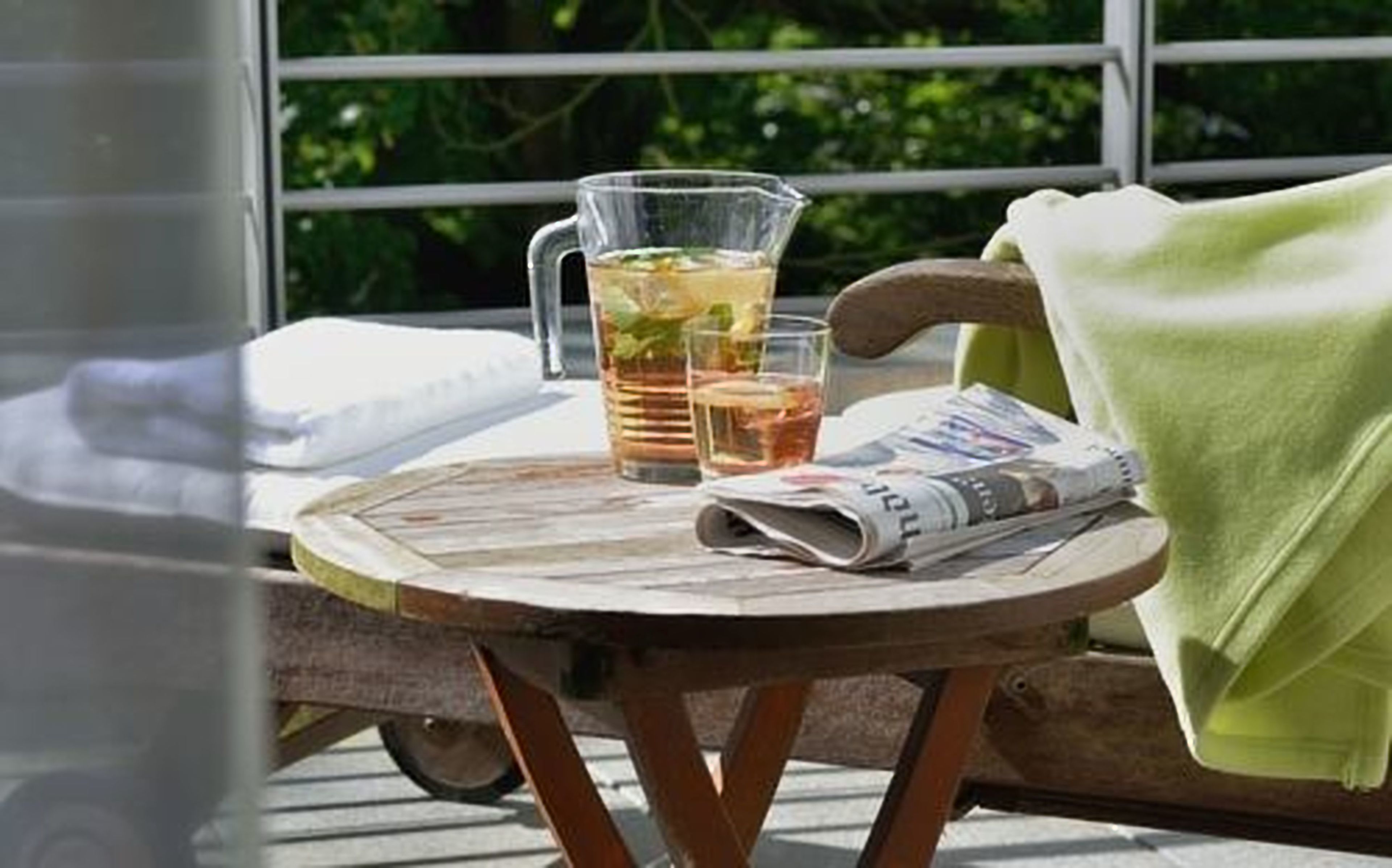 sauna, steam room, body treatments, body scrubs, facials