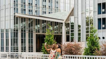 حمّام سباحة خارجي موسمي