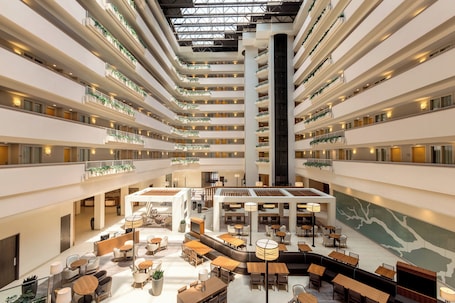 Interior. Embassy Suites Greenville Golf Resort & Conference Center