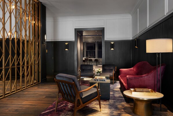 Lobby sitting area - Kixby (New York)