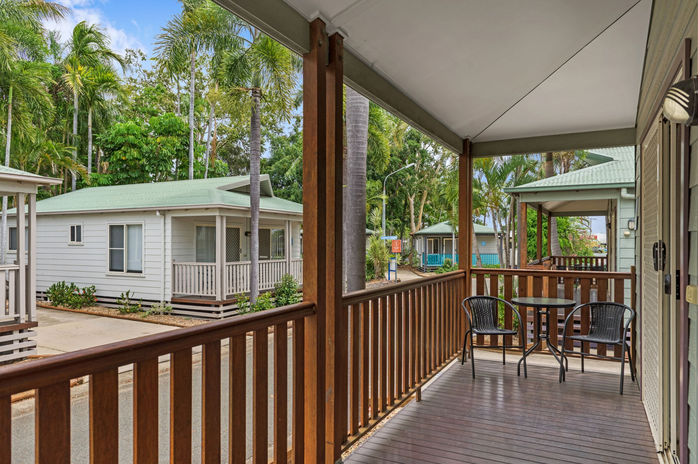 Superior 1 Bedroom Cabin  | Terrace/patio