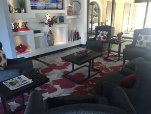 Interior - Ramada Hotel Foothills Tucson (Tucson)