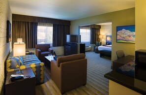 Suite, 1 King Bed, Non Smoking | 1 bedroom, desk, iron/ironing board, free cribs/infant beds