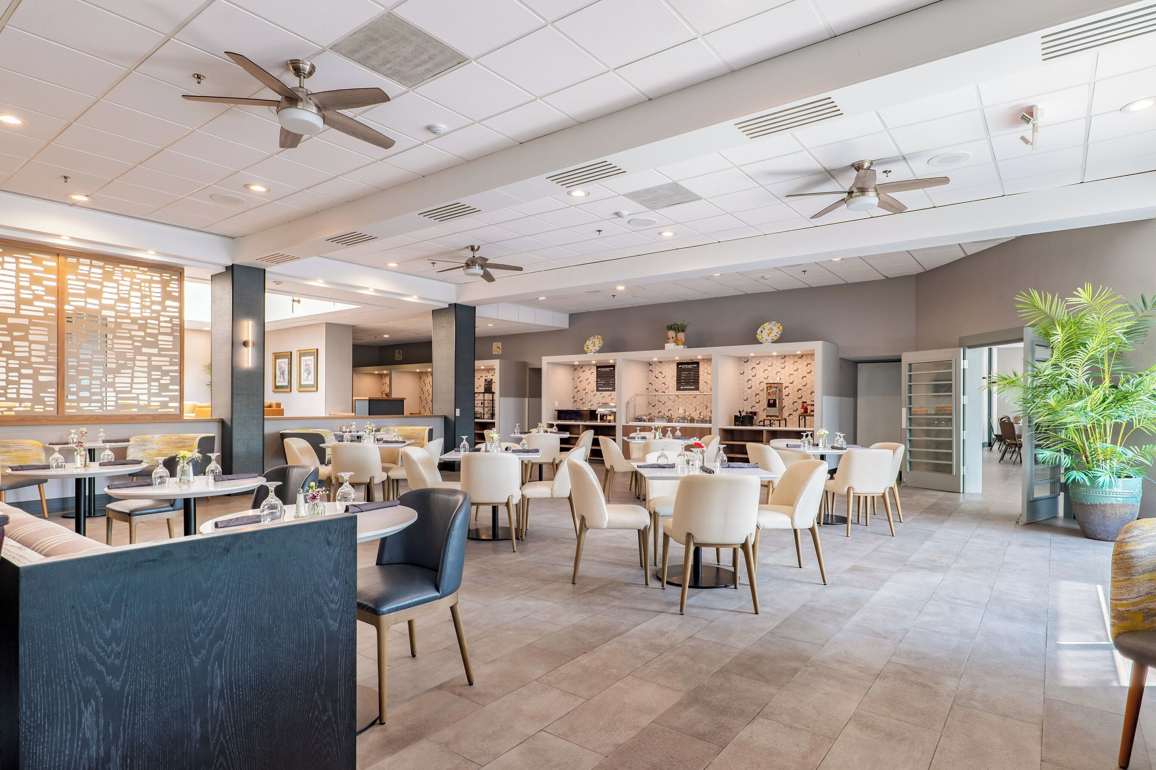 breakfast, dinner served; american cuisine, al fresco dining