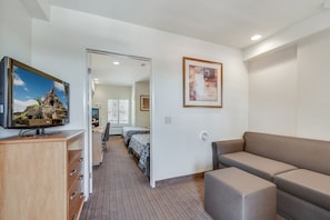 Family Suite, 2 Bedrooms, 2 Bathrooms (1 Sofa Bed) | Living area | 32-inch LCD TV with premium channels, TV