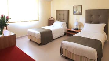 Chambre Supérieure Double ou avec lits jumeaux