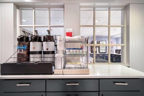 Desayuno continental incluido todos los días