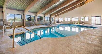 AmericInn by Wyndham Beloit