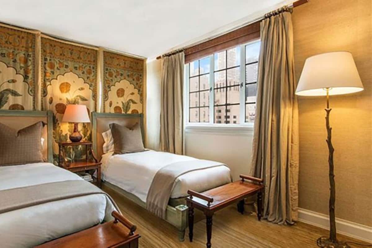 Frette Italian sheets, premium bedding, down duvets, minibar