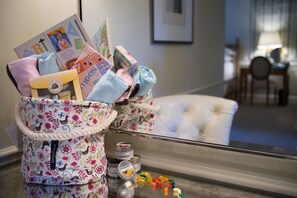 Children's activities - The Lowell (New York)