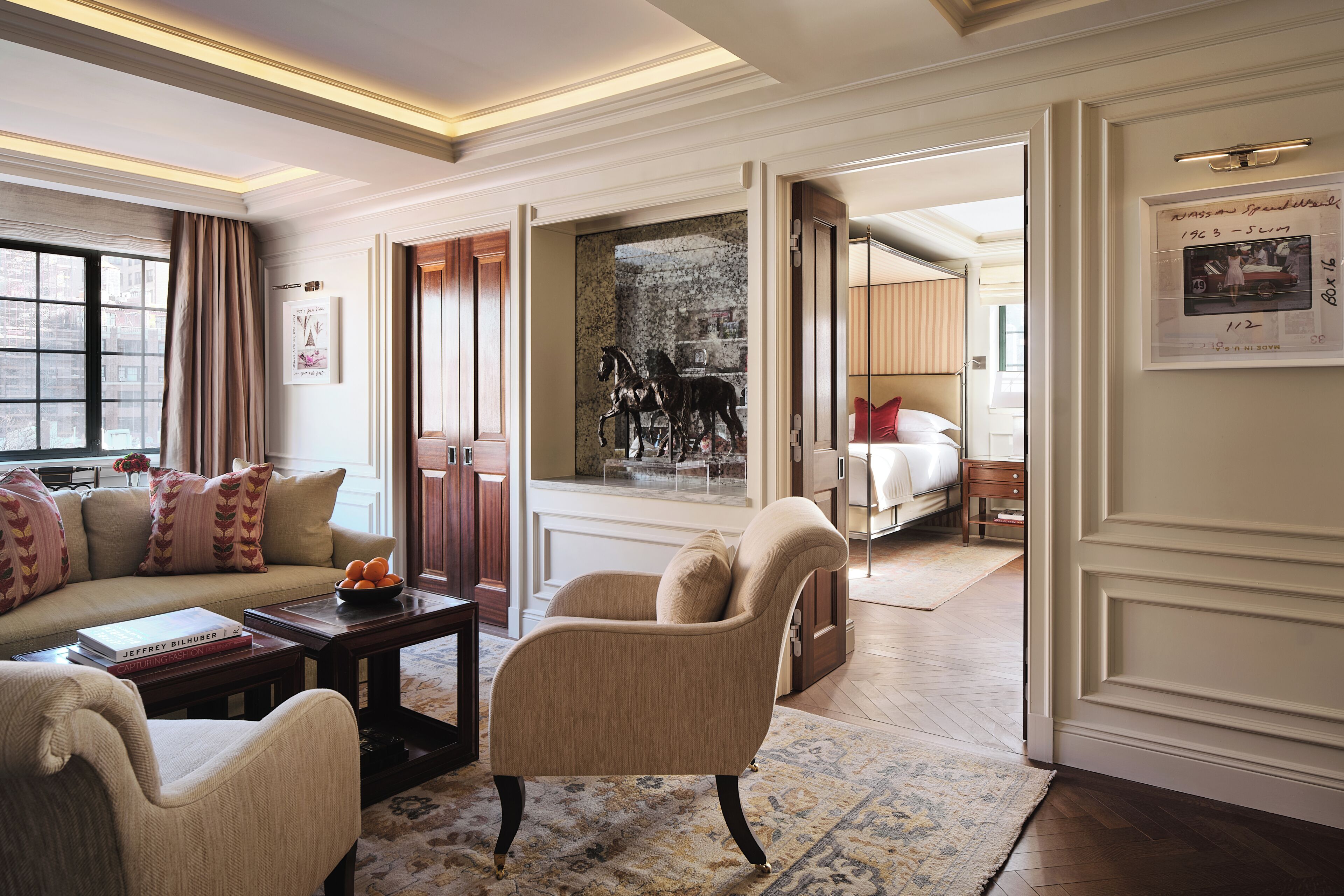 Suite (Park Avenue) | Living area | Flat-screen TV, pay movies