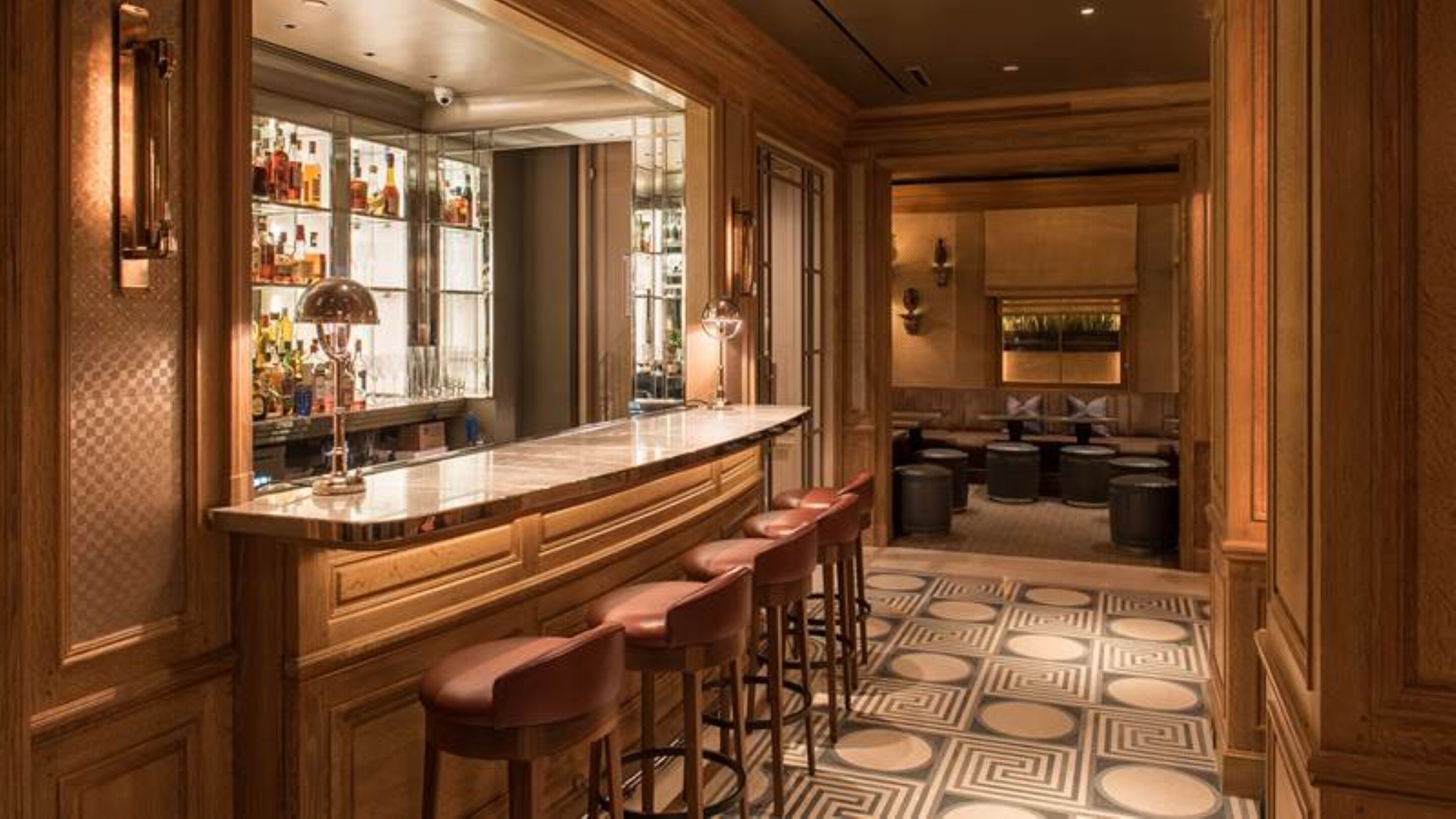 cocktail bar, garden views, open daily