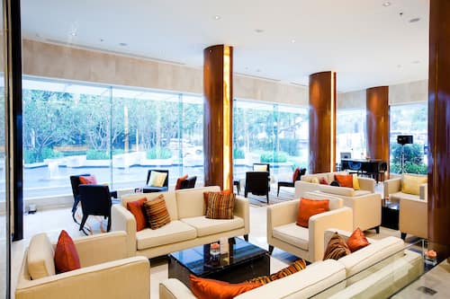 Lounge dans le hall