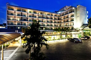 Property grounds - Royal Princess Larn Luang (Bangkok)