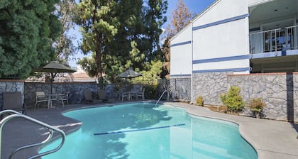 Quality Inn Fresno Yosemite Airport