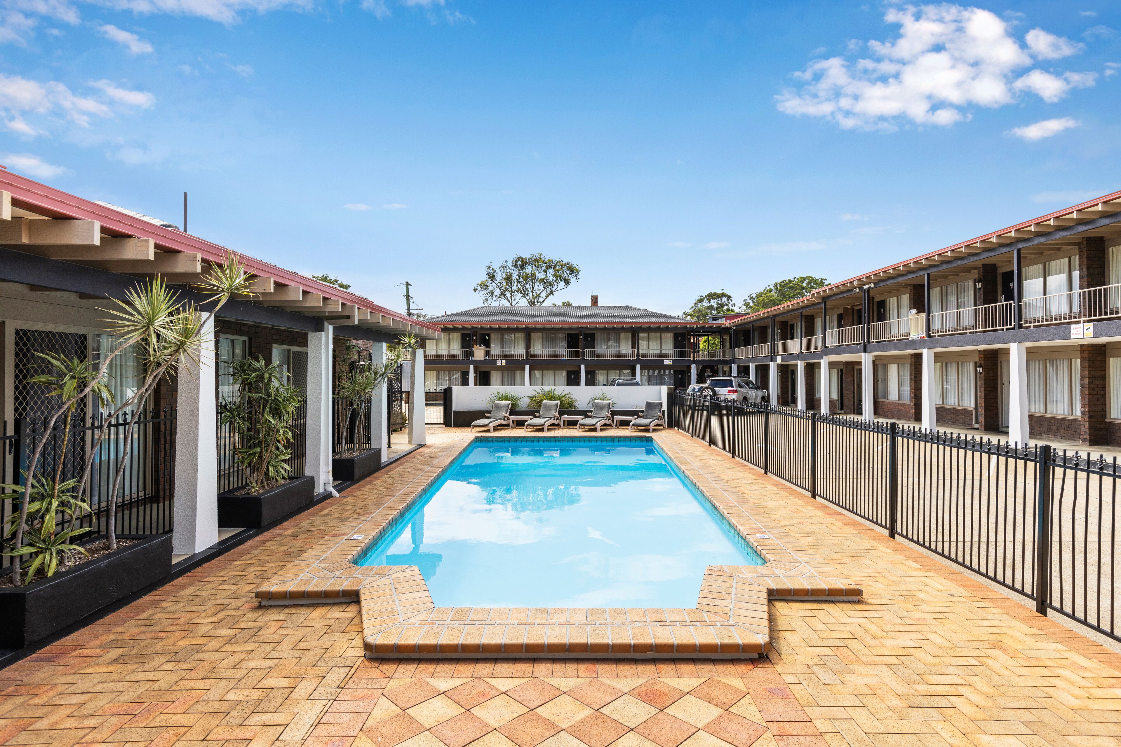 outdoor pool, pool loungers
