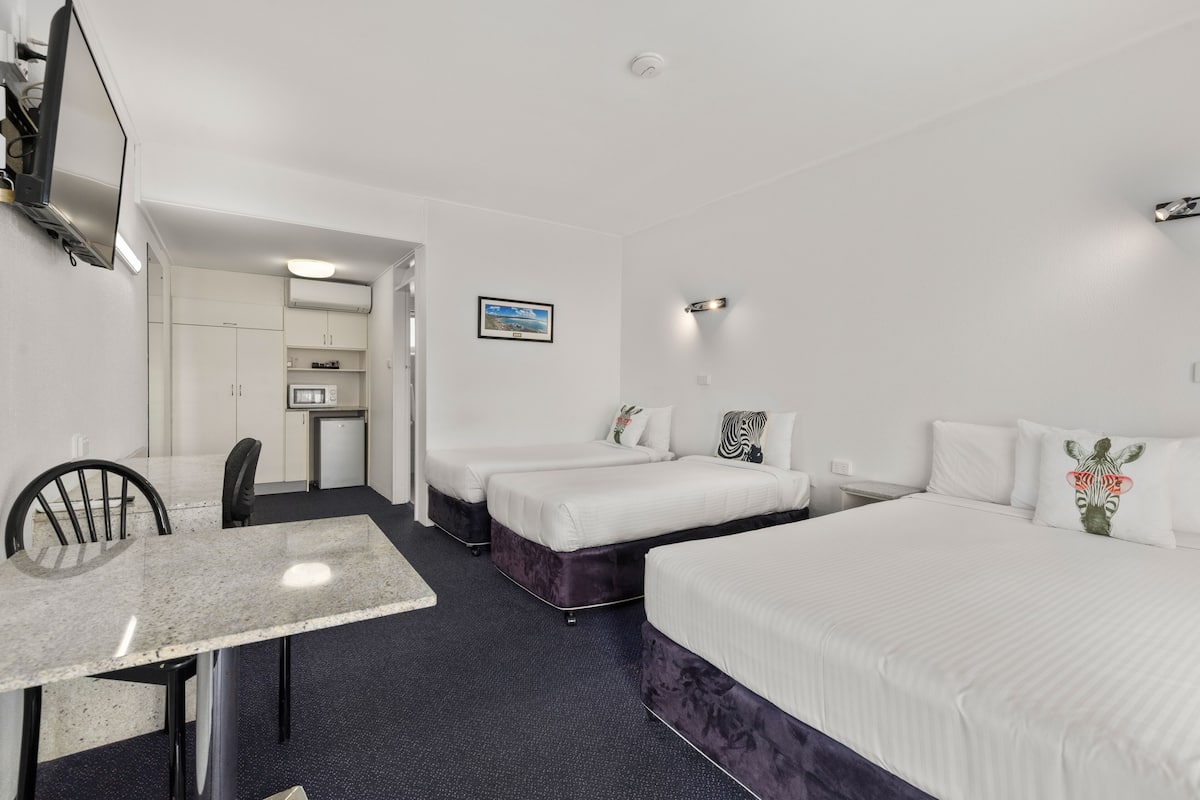 Family Room, Non-Smoking (Not Pet Friendly) | Premium bedding, desk, laptop workspace, blackout curtains