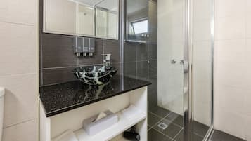 Shower, free toiletries, hair dryer, towels