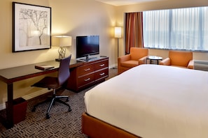 Executive Suite, 1 King Bed with Sofa bed, Non Smoking | Premium bedding, down duvets, in-room safe, desk