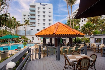 Swim-up bar at Lexington by Hotel RL Miami Beach