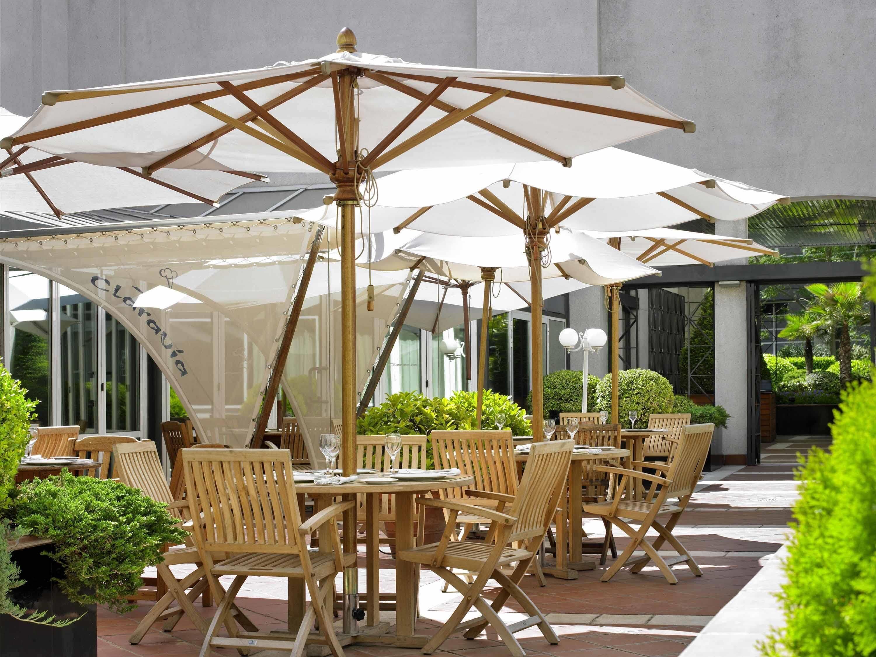 점심 식사 및 저녁 식사 제공, 지중해 요리