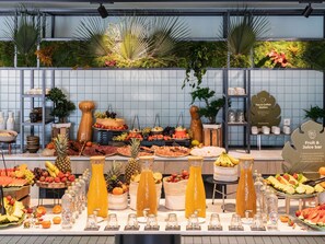 Frokostbuffé hver dag (EUR 19.70 per person)