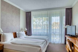 Hypo-allergenic bedding, minibar, in-room safe, desk - Ensana Thermal Hévíz (Hévíz)