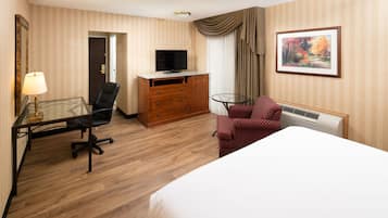 Premium bedding, pillowtop beds, in-room safe, desk