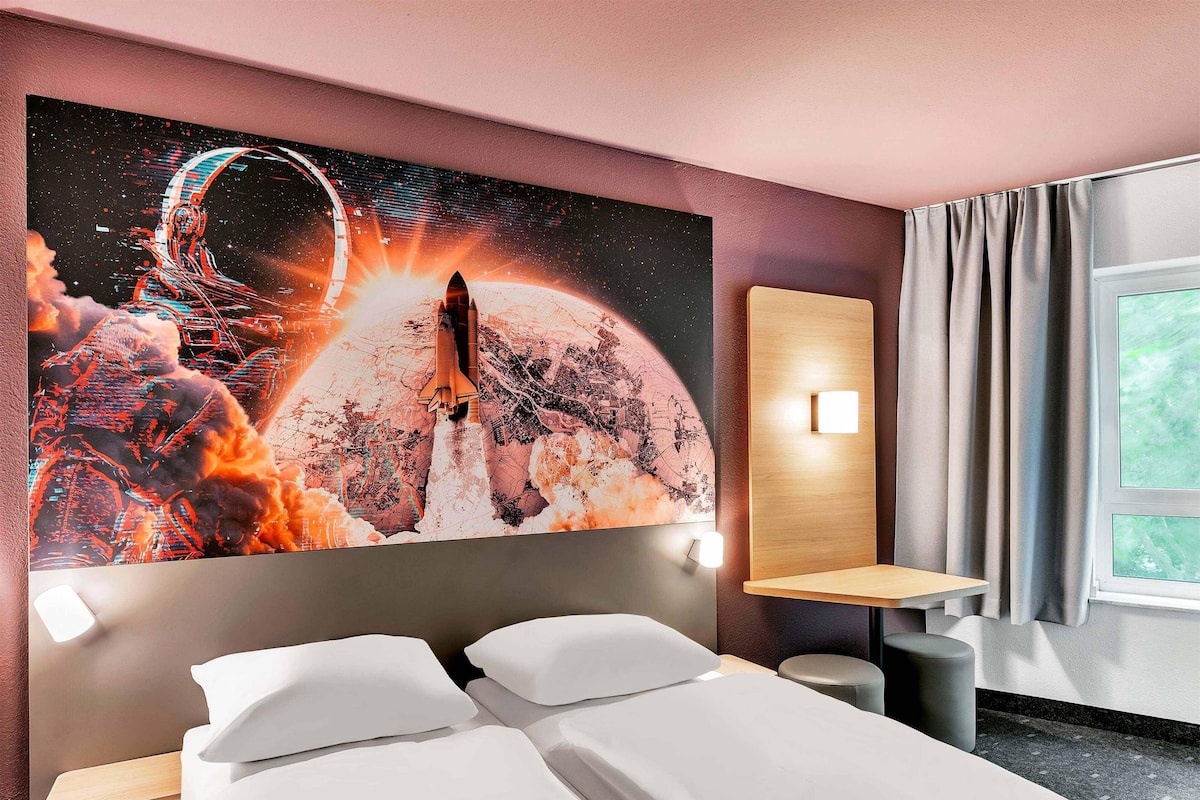 Triple Room, 3 Single Beds | 1 bedroom, desk, blackout curtains, soundproofing