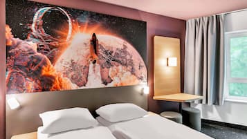 Triple Room, 3 Single Beds