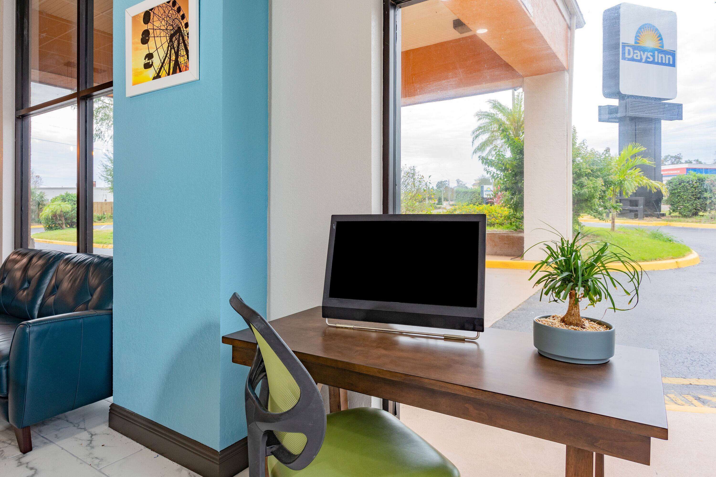 Foto - Days Inn by Wyndham N Orlando/Casselberry